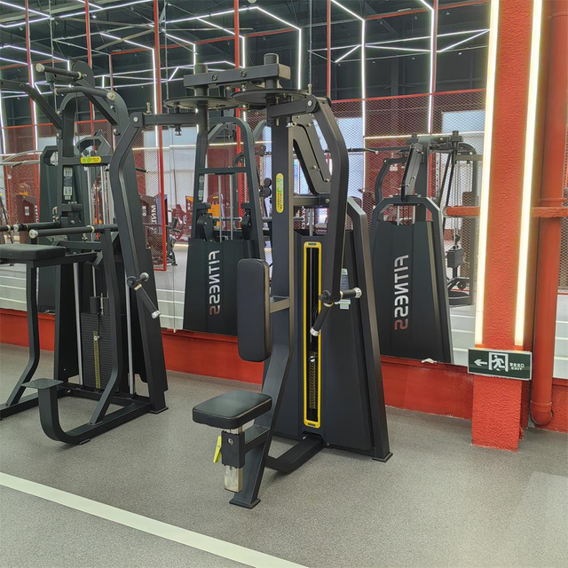 آلة طيران الدلتا الخلفية F07 | عكس سطح السفينة بيك | منشئ الجزء العلوي من الظهر