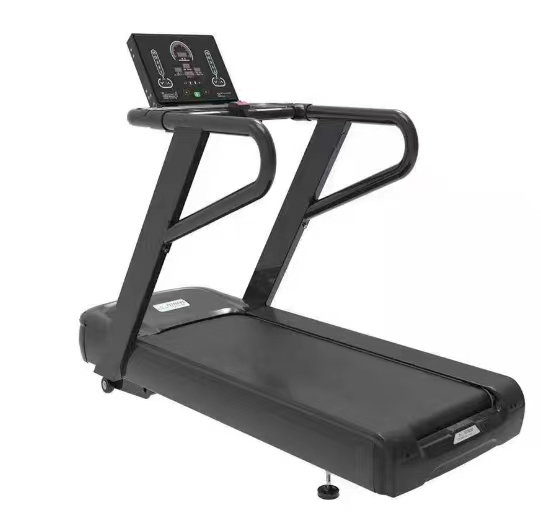 جهاز الجري التجاري MND-CC62A LED | شاشة مقاس 14.5 بوصة، محرك بقوة 3 حصان | MND FITNESS