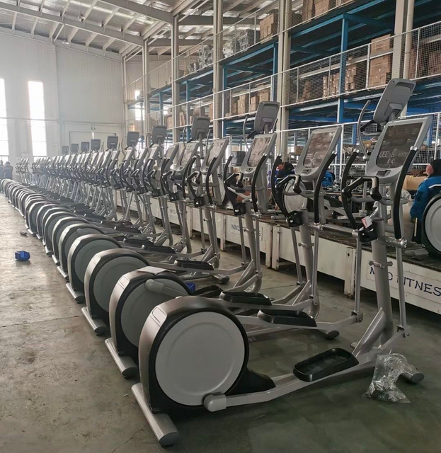 جهاز التدريب البيضاوي التجاري MND-X511B (شاشة LCD) | وحدة التحكم المحسنة | اللياقة البدنية MND